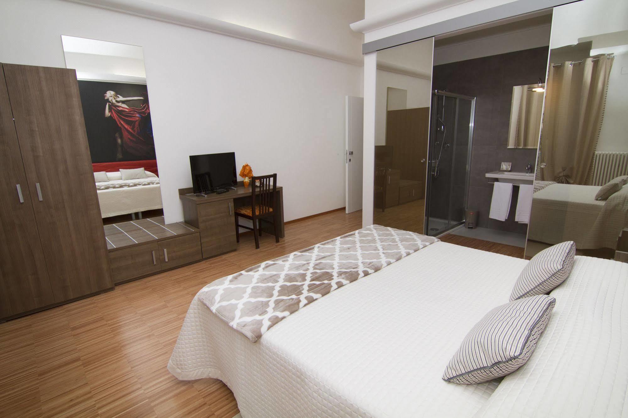 Al Bastione Relais Suite & Rooms Gravina in Puglia Exterior photo