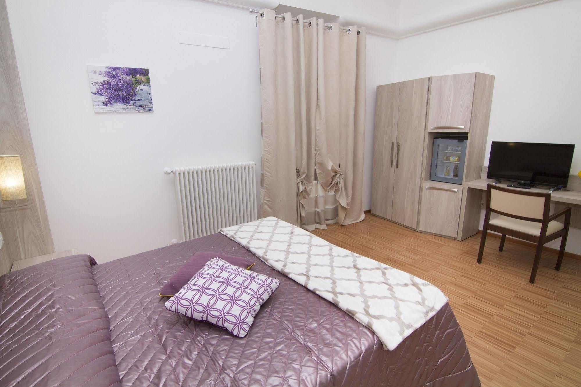 Al Bastione Relais Suite & Rooms Gravina in Puglia Exterior photo