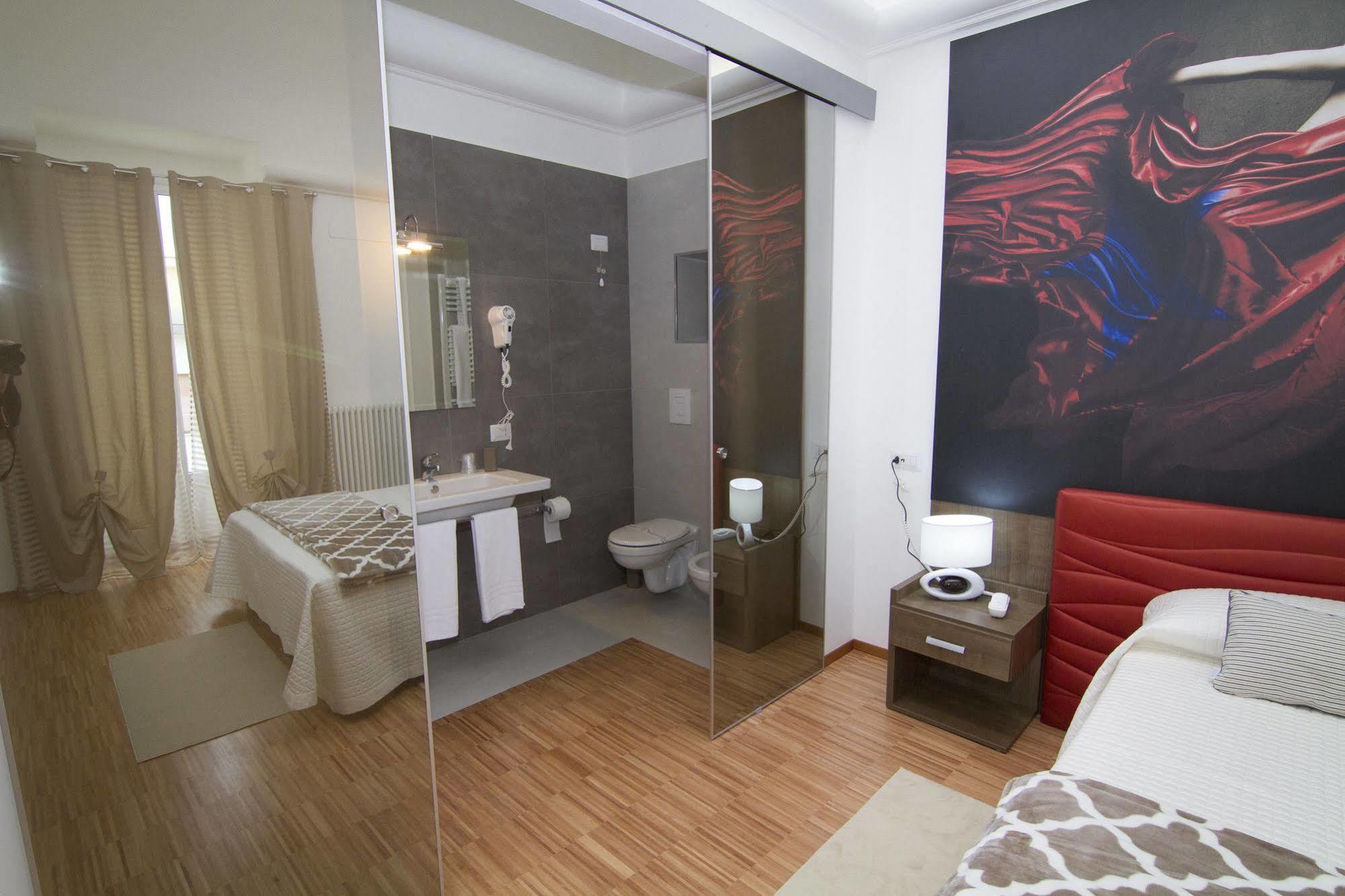 Al Bastione Relais Suite & Rooms Gravina in Puglia Exterior photo